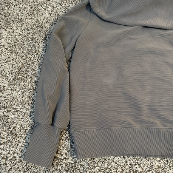 Varley Vine Half Zip - Picture 5 of 6